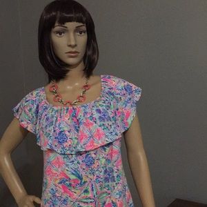Adorable Lilly Pulitzer top, XL